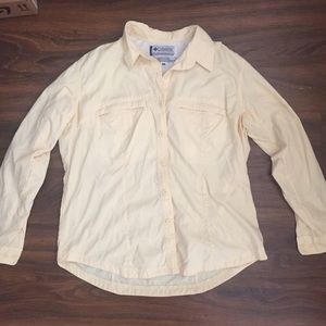 SOLD Columbia Vented Long Sleeve Hiking Outdoor